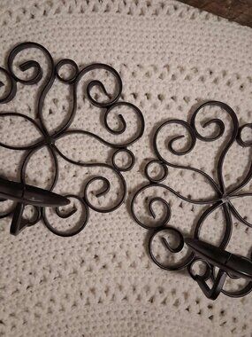 WALL CANDLE HOLDERS (SET OF 2)